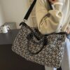 Patterned Large Capacity Travel Bag